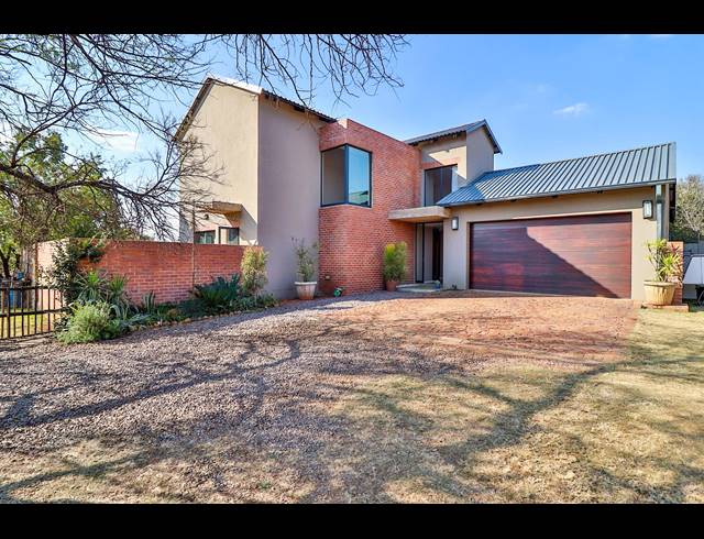 3 BEDROOM HOUSE SOLD IN LEEUWFONTEIN ESTATE